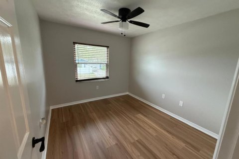 Casa en venta en Brandon, Florida, 4 dormitorios, 194.54 m2 № 1914857 - foto 26