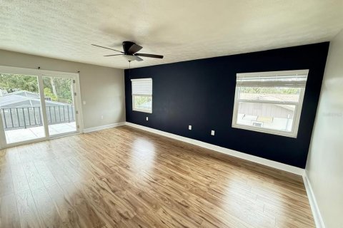 Casa en venta en Brandon, Florida, 4 dormitorios, 194.54 m2 № 1914857 - foto 30