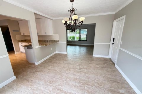 Casa en venta en Brandon, Florida, 4 dormitorios, 194.54 m2 № 1914857 - foto 10