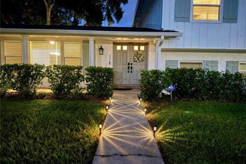 Casa en venta en Brandon, Florida, 4 dormitorios, 194.54 m2 № 1914857 - foto 5