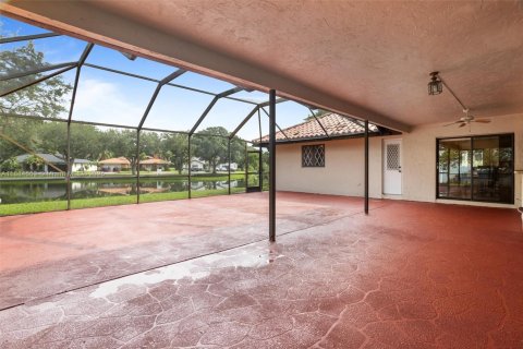 Villa ou maison à louer à Plantation, Floride: 4 chambres, 220.55 m2 № 1978780 - photo 22