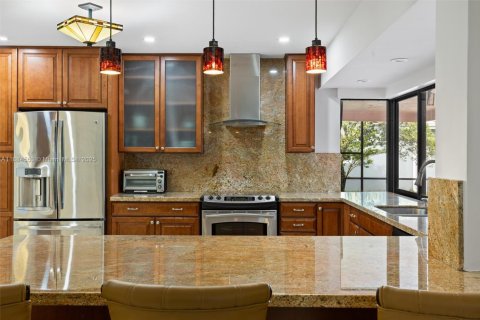 Villa ou maison à louer à Plantation, Floride: 4 chambres, 220.55 m2 № 1978780 - photo 6