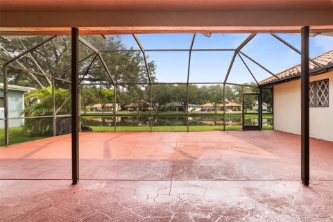 Villa ou maison à louer à Plantation, Floride: 4 chambres, 220.55 m2 № 1978780 - photo 21