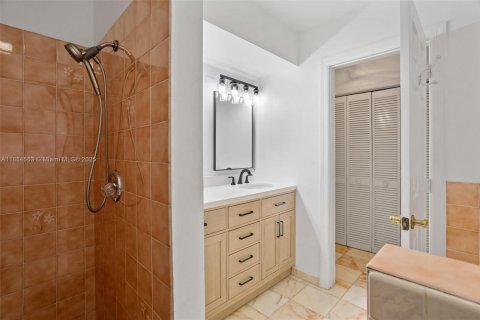 Villa ou maison à louer à Plantation, Floride: 4 chambres, 220.55 m2 № 1978780 - photo 18