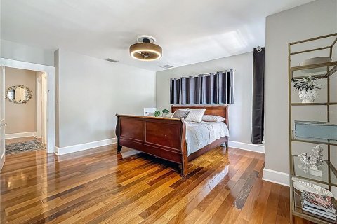 Villa ou maison à vendre à Saint Petersburg, Floride: 3 chambres, 197.42 m2 № 1781389 - photo 24