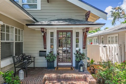 Villa ou maison à vendre à Saint Petersburg, Floride: 3 chambres, 197.42 m2 № 1781389 - photo 3