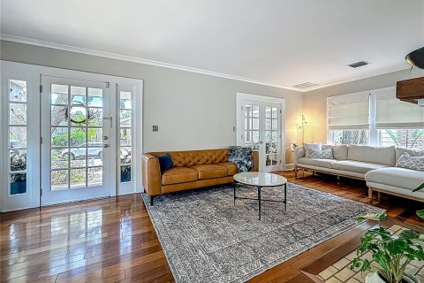 Villa ou maison à vendre à Saint Petersburg, Floride: 3 chambres, 197.42 m2 № 1781389 - photo 8