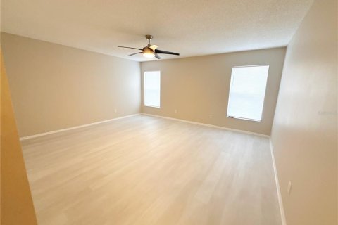 Villa ou maison à vendre à Orlando, Floride: 3 chambres, 156.45 m2 № 2212516 - photo 9