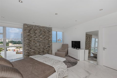 Condo in Sunny Isles Beach, Florida, 2 bedrooms № 2261580