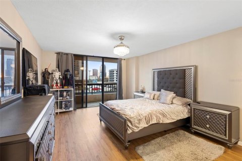 Condominio en venta en Orlando, Florida, 2 dormitorios, 121.14 m2 № 1725790 - foto 18