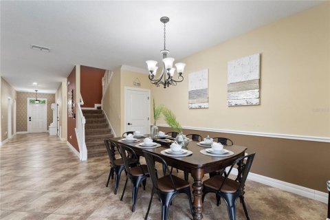 House in Davenport, Florida 8 bedrooms, 363.15 sq.m. № 1405398 - photo 28