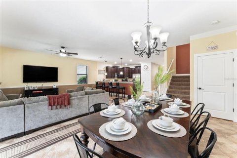 House in Davenport, Florida 8 bedrooms, 363.15 sq.m. № 1405398 - photo 27