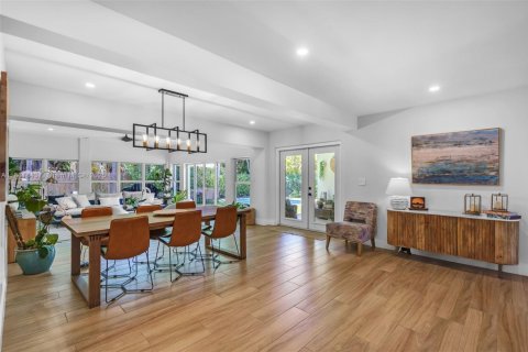 House in Key Biscayne, Florida 5 bedrooms № 2013252 - photo 7