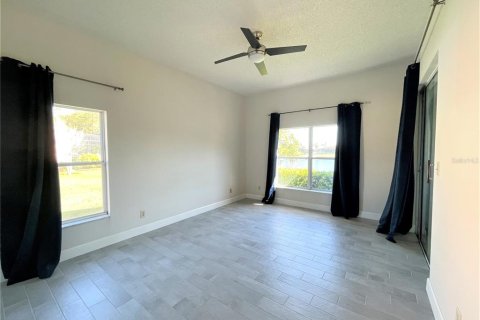 Villa ou maison à louer à Orlando, Floride: 4 chambres, 245.82 m2 № 2117454 - photo 14