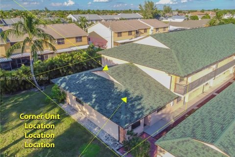 Снять в аренду квартиру в Кейп-Корал, Флорида 2 спальни, № 2004375 - фото 6