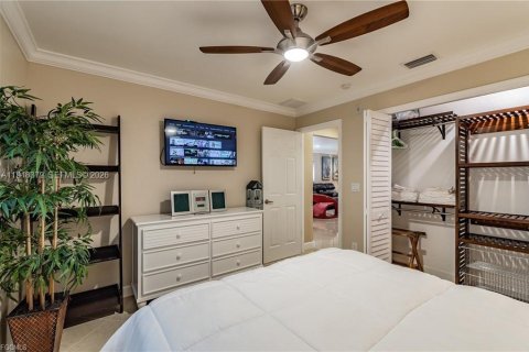 Снять в аренду квартиру в Кейп-Корал, Флорида 2 спальни, № 2004375 - фото 27