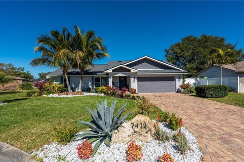 Villa ou maison à Bradenton, Floride 3 chambres, 167.5 m2 № 2303203