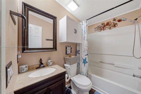 Apartamento en alquiler en Key Largo, Florida, 4 dormitorios, 180.6 m2 № 1941626 - foto 27