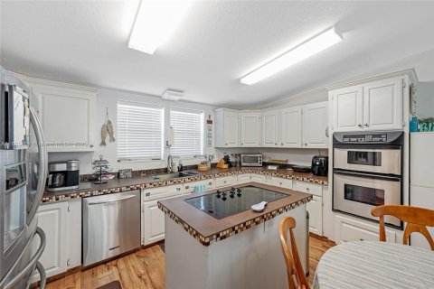 Apartamento en alquiler en Key Largo, Florida, 4 dormitorios, 180.6 m2 № 1941626 - foto 10