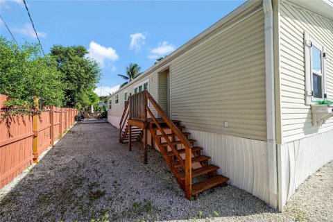 Apartamento en alquiler en Key Largo, Florida, 4 dormitorios, 180.6 m2 № 1941626 - foto 2