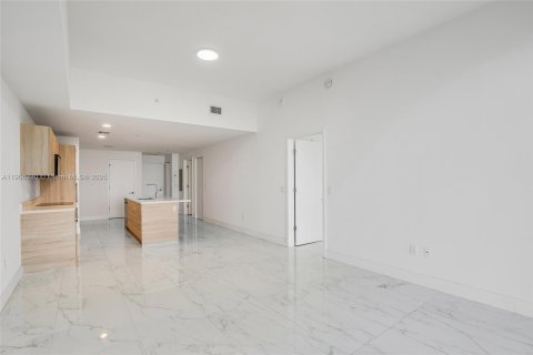 Купить кондоминиум в Норт-Майами-Бич, Флорида 1 спальня, 87.05м2, № 1956886 - фото 5