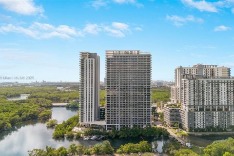 Купить кондоминиум в Норт-Майами-Бич, Флорида 1 спальня, 87.05м2, № 1956886 - фото 25