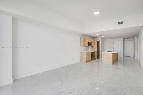 Купить кондоминиум в Норт-Майами-Бич, Флорида 1 спальня, 87.05м2, № 1956886 - фото 4