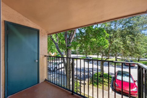 Condo in Plantation, Florida, 1 bedroom  № 2387936 - photo 24