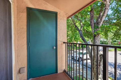Condo in Plantation, Florida, 1 bedroom  № 2387936 - photo 26