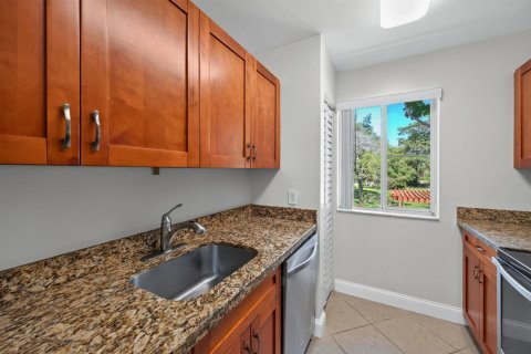 Condo in Plantation, Florida, 1 bedroom  № 2387936 - photo 9