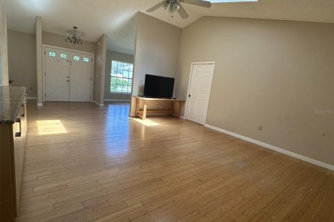 House in Orlando, Florida 4 bedrooms, 188.96 sq.m. № 1760576 - photo 9