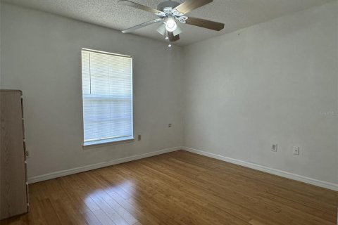 House in Orlando, Florida 4 bedrooms, 188.96 sq.m. № 1760576 - photo 20