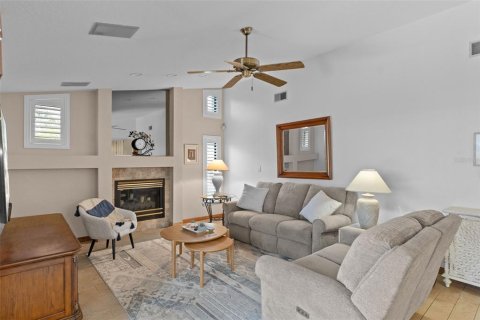 Villa ou maison à vendre à New Port Richey, Floride: 3 chambres, 208.47 m2 № 2142814 - photo 23