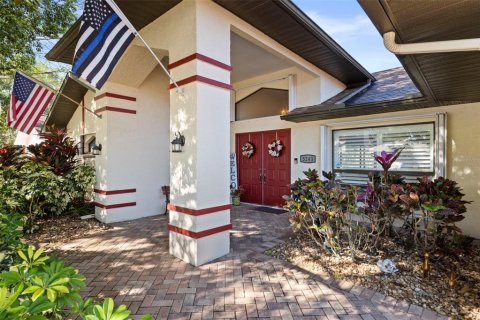Villa ou maison à vendre à New Port Richey, Floride: 3 chambres, 208.47 m2 № 2142814 - photo 4