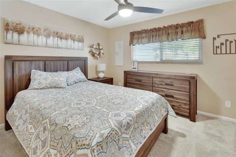 Condominio en alquiler en DeLand, Florida, 2 dormitorios, 117.06 m2 № 1879337 - foto 11