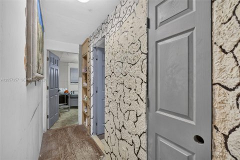 House in Port Charlotte, Florida 3 bedrooms № 2244130 - photo 22