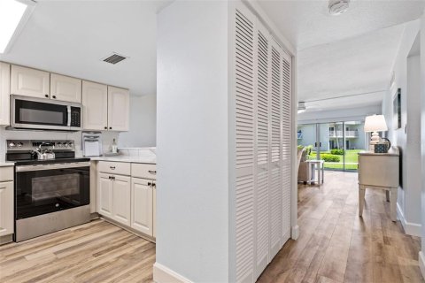 Copropriété à vendre à New Smyrna Beach, Floride: 2 chambres, 93.65 m2 № 2410115 - photo 3