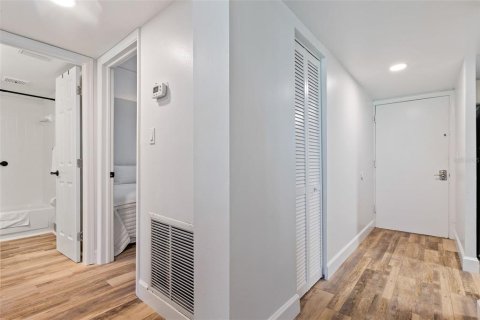 Copropriété à vendre à New Smyrna Beach, Floride: 2 chambres, 93.65 m2 № 2410115 - photo 4