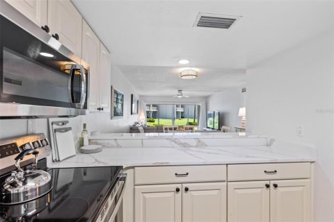 Copropriété à vendre à New Smyrna Beach, Floride: 2 chambres, 93.65 m2 № 2410115 - photo 8