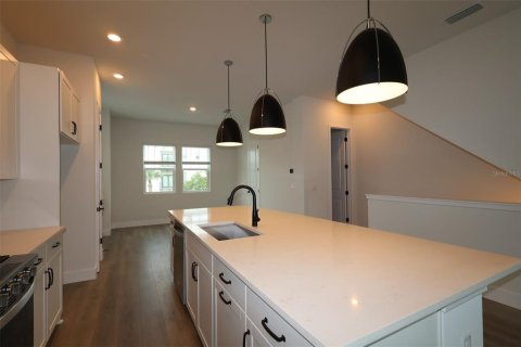 Adosado en venta en Saint Petersburg, Florida, 3 dormitorios, 181.35 m2 № 1899313 - foto 8