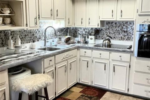 Copropriété à vendre à Kenneth City, Floride: 2 chambres, 77.57 m2 № 1562707 - photo 7