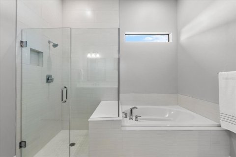 Casa en venta en Lakewood Ranch, Florida, 3 dormitorios, 195.56 m2 № 1916050 - foto 22