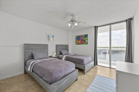Copropriété à vendre à Aventura, Floride: 2 chambres, 105.17 m2 № 2035287 - photo 15