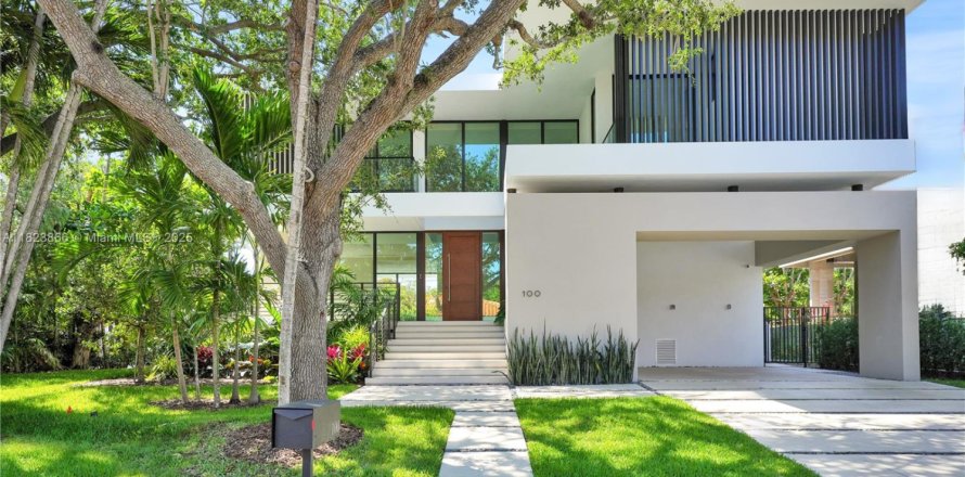 Villa ou maison à Key Biscayne, Floride 5 chambres, 326.83 m2 № 1788467