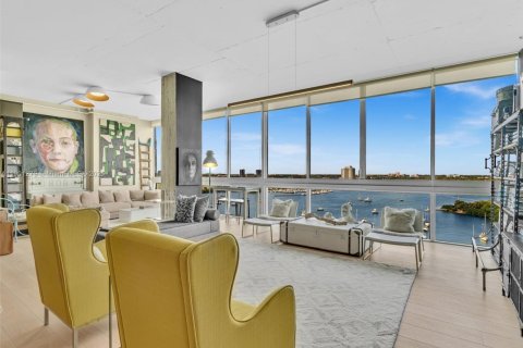 Снять в аренду кондоминиум в Норт-Бей-Виллидж, Флорида 2 спальни, 177.07м2, № 1953163 - фото 18