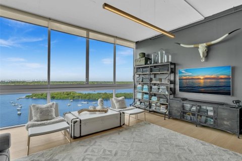 Снять в аренду кондоминиум в Норт-Бей-Виллидж, Флорида 2 спальни, 177.07м2, № 1953163 - фото 22