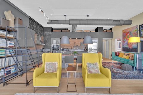 Снять в аренду кондоминиум в Норт-Бей-Виллидж, Флорида 2 спальни, 177.07м2, № 1953163 - фото 19