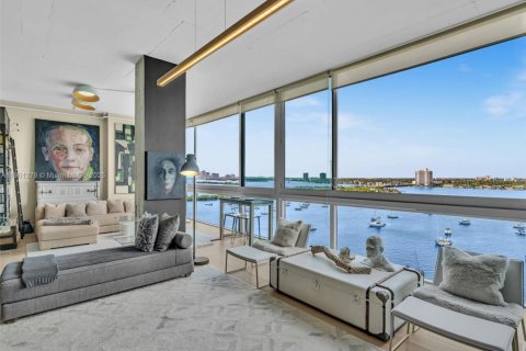 Снять в аренду кондоминиум в Норт-Бей-Виллидж, Флорида 2 спальни, 177.07м2, № 1953163 - фото 25