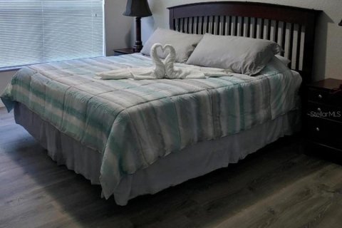 Condominio en venta en Kissimmee, Florida, 4 dormitorios, 136.57 m2 № 1635061 - foto 6