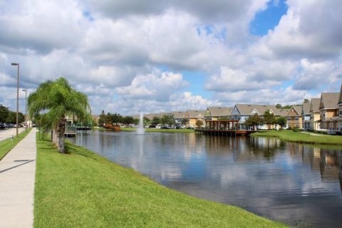 Condominio en venta en Kissimmee, Florida, 4 dormitorios, 136.57 m2 № 1635061 - foto 17